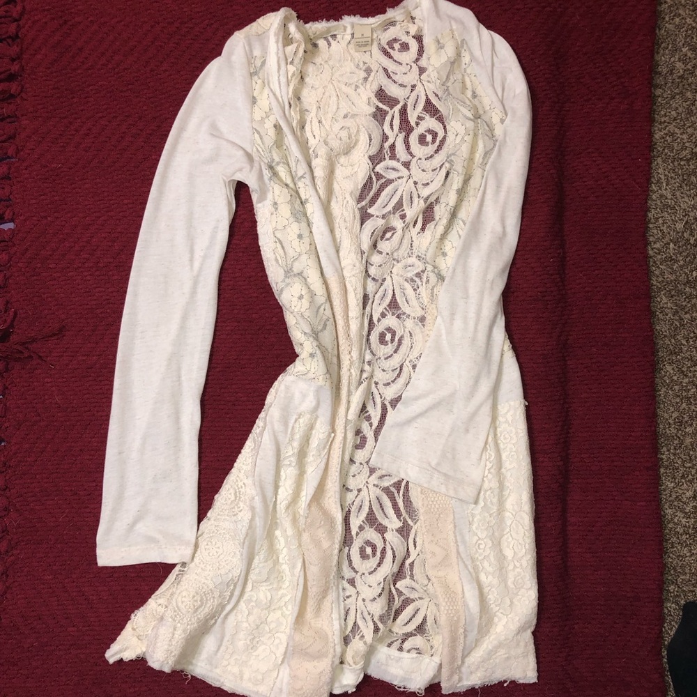 BKE Buckle Cute Lace Cardigan Medium